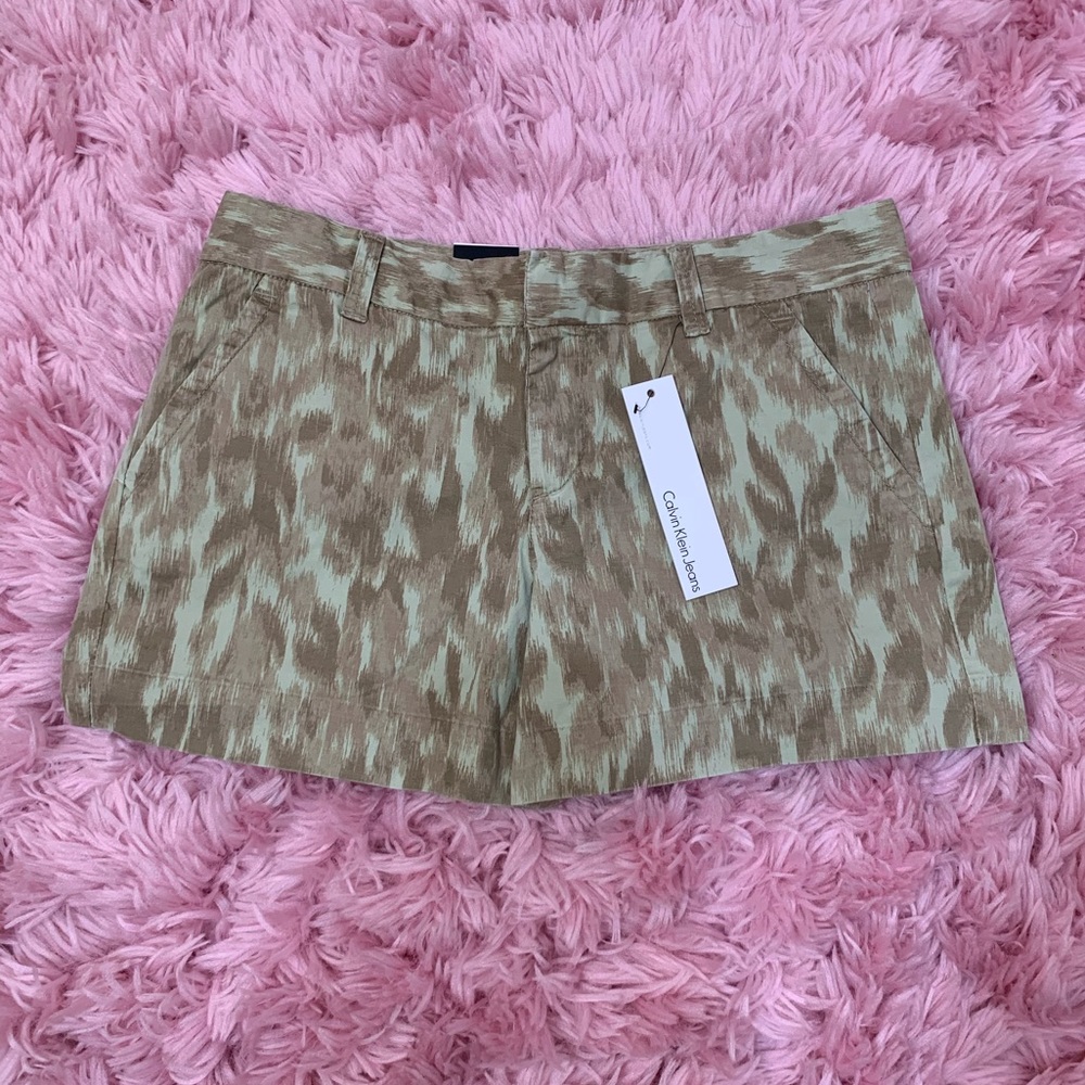 NWT Calvin Klein Jean Chino Shorts